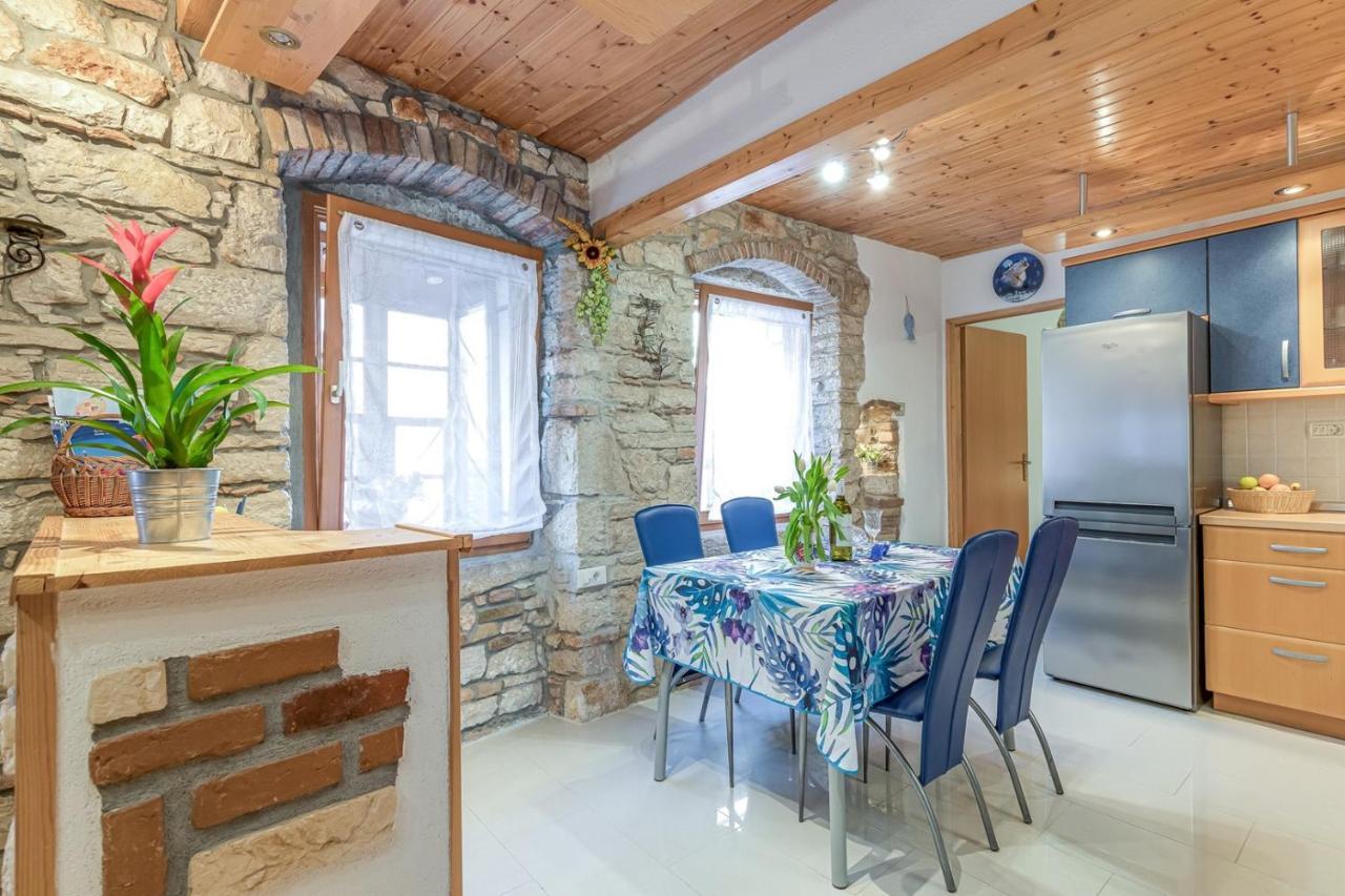 Dino Carrera Rovinj Exterior foto